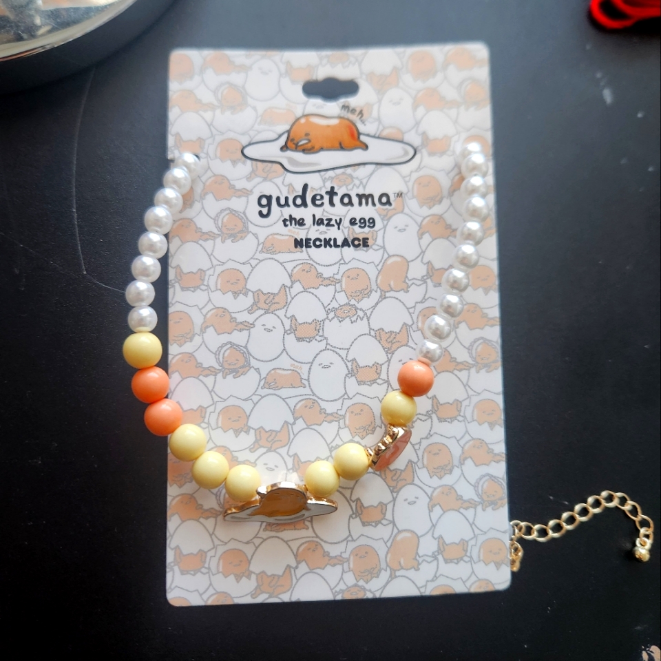 Nwt Gudetama Pearl Necklace 12$